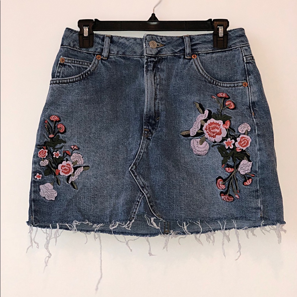 Top shop jean skirt with flower detailing